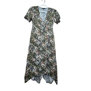 Banana Republic Wrap Dress Women’s Size 2 Jungle Print Hidden Tigers